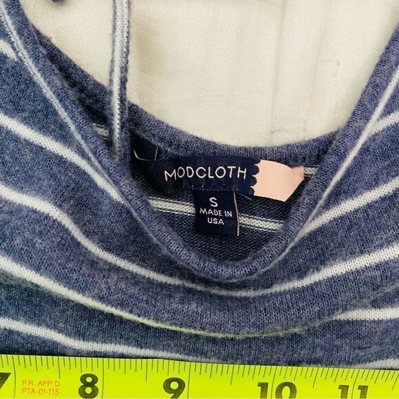 Modcloth Women's Blue White Striped Peplum Knit Top Size S - Picture 4 of 6
